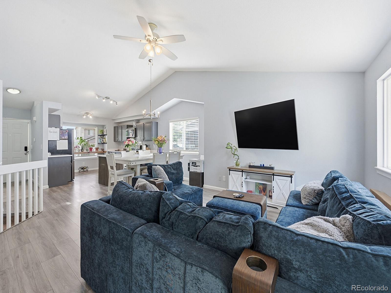 MLS Image #9 for 887 w 96th place,thornton, Colorado