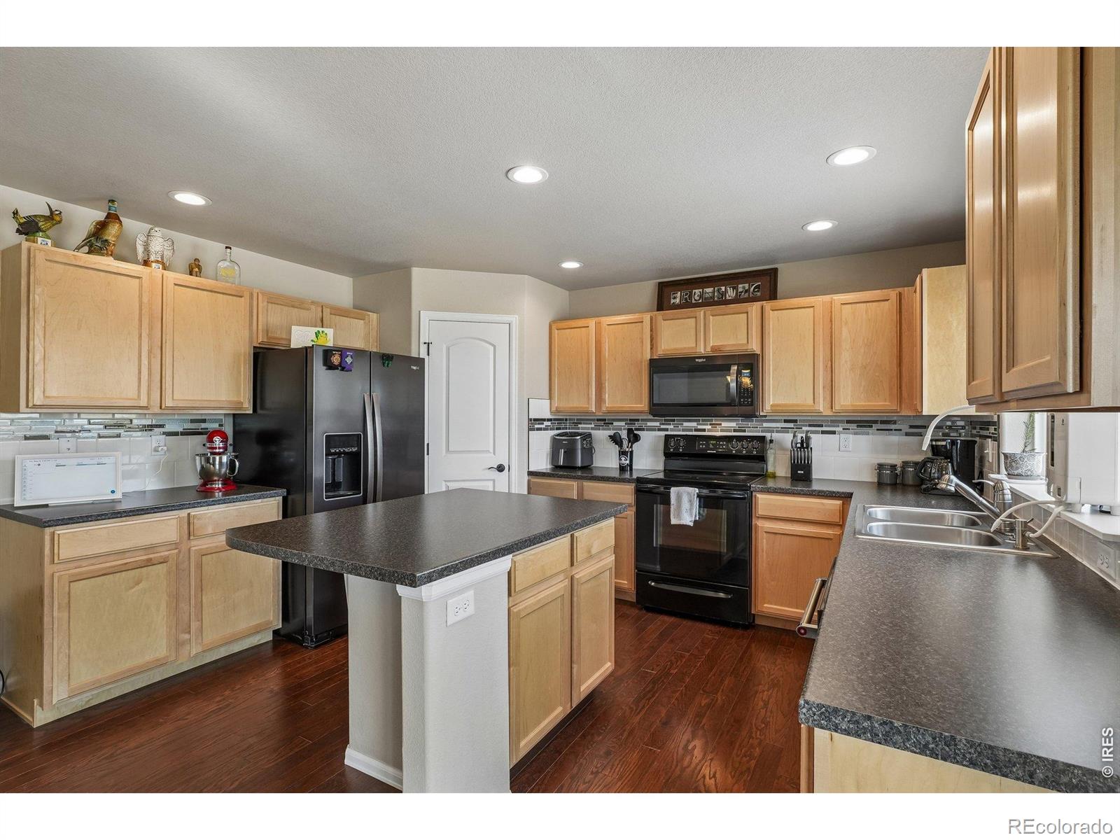 MLS Image #6 for 10433  16th st rd,greeley, Colorado