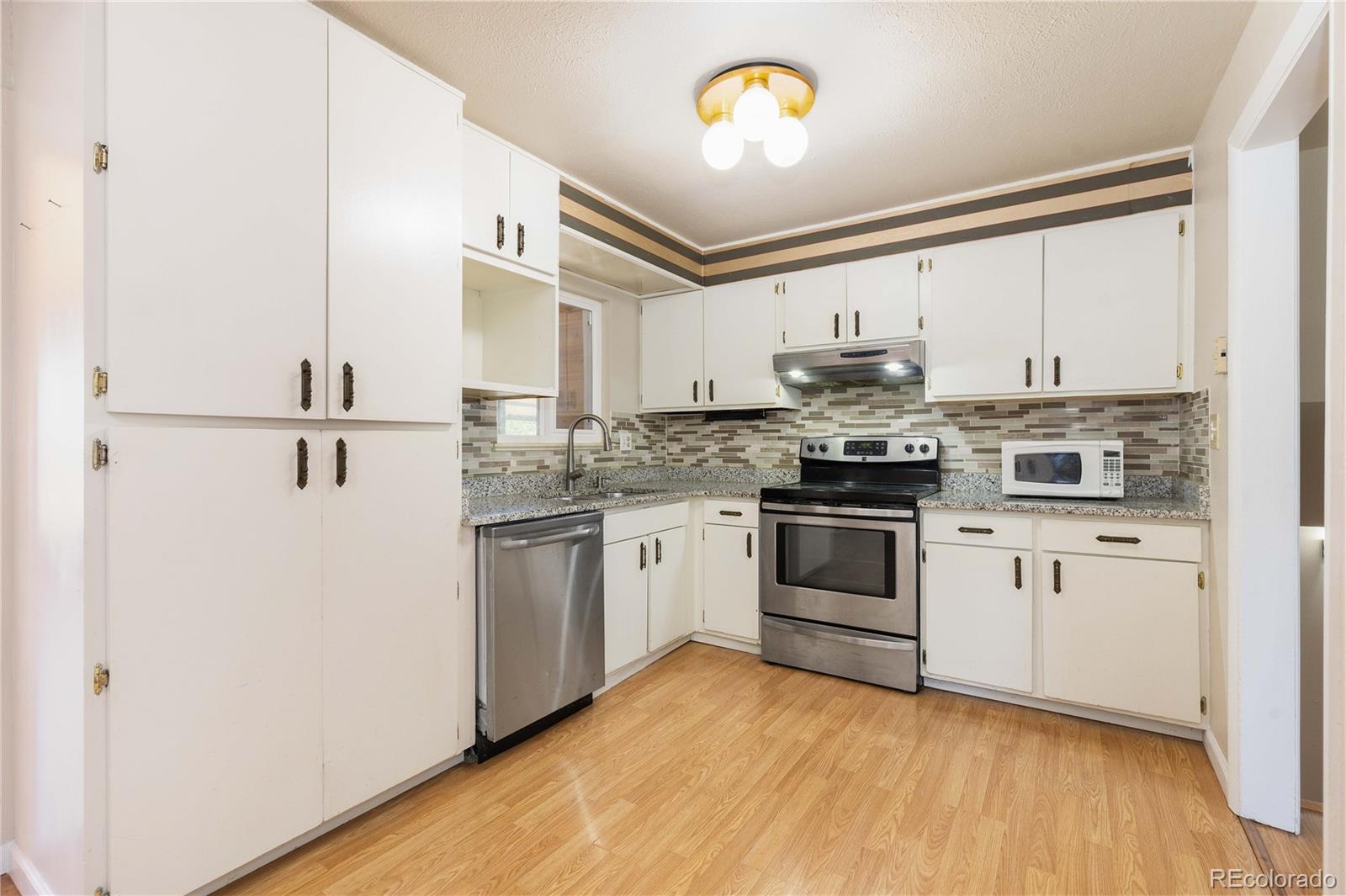 MLS Image #6 for 9526  pelon drive,northglenn, Colorado