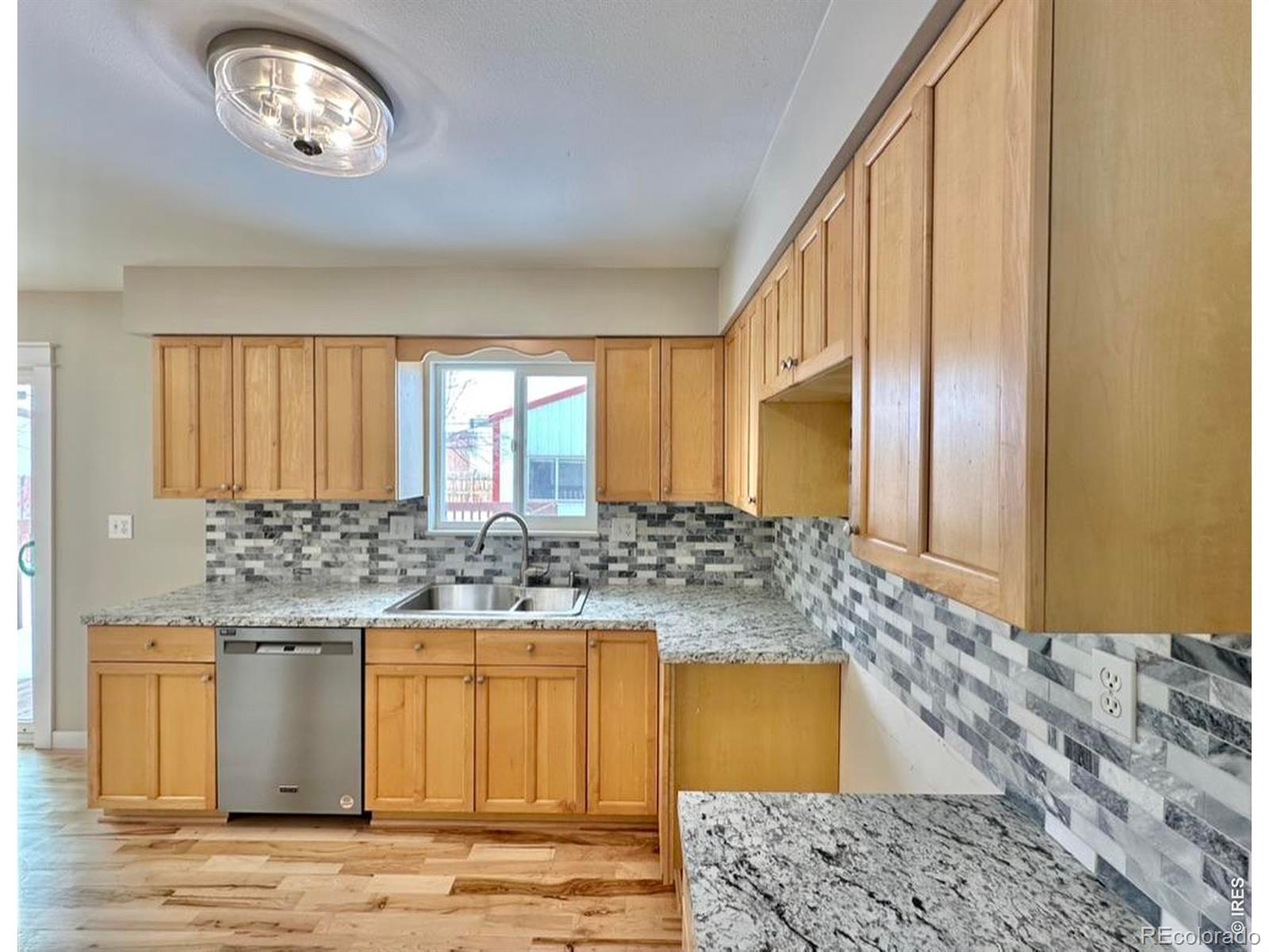 MLS Image #11 for 423  2nd street,kersey, Colorado