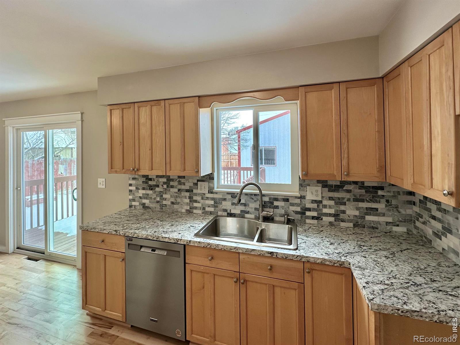 MLS Image #12 for 423  2nd street,kersey, Colorado