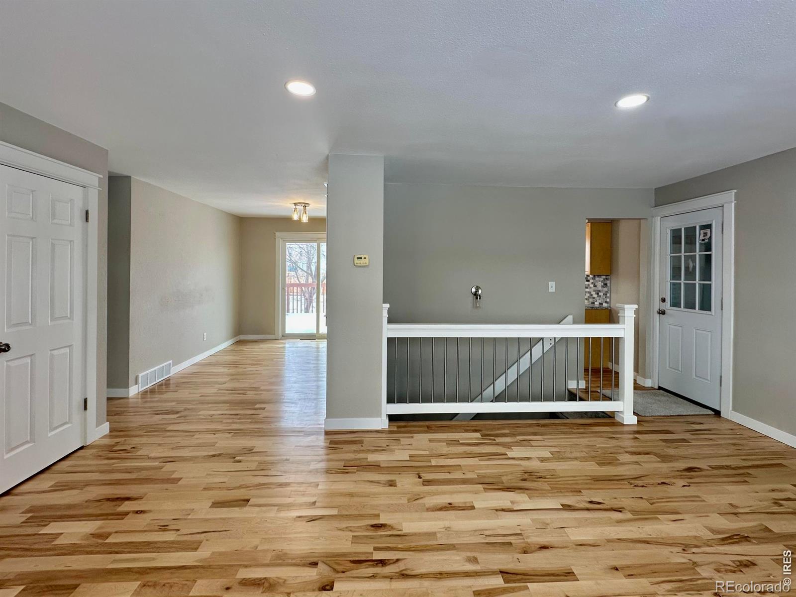 MLS Image #4 for 423  2nd street,kersey, Colorado