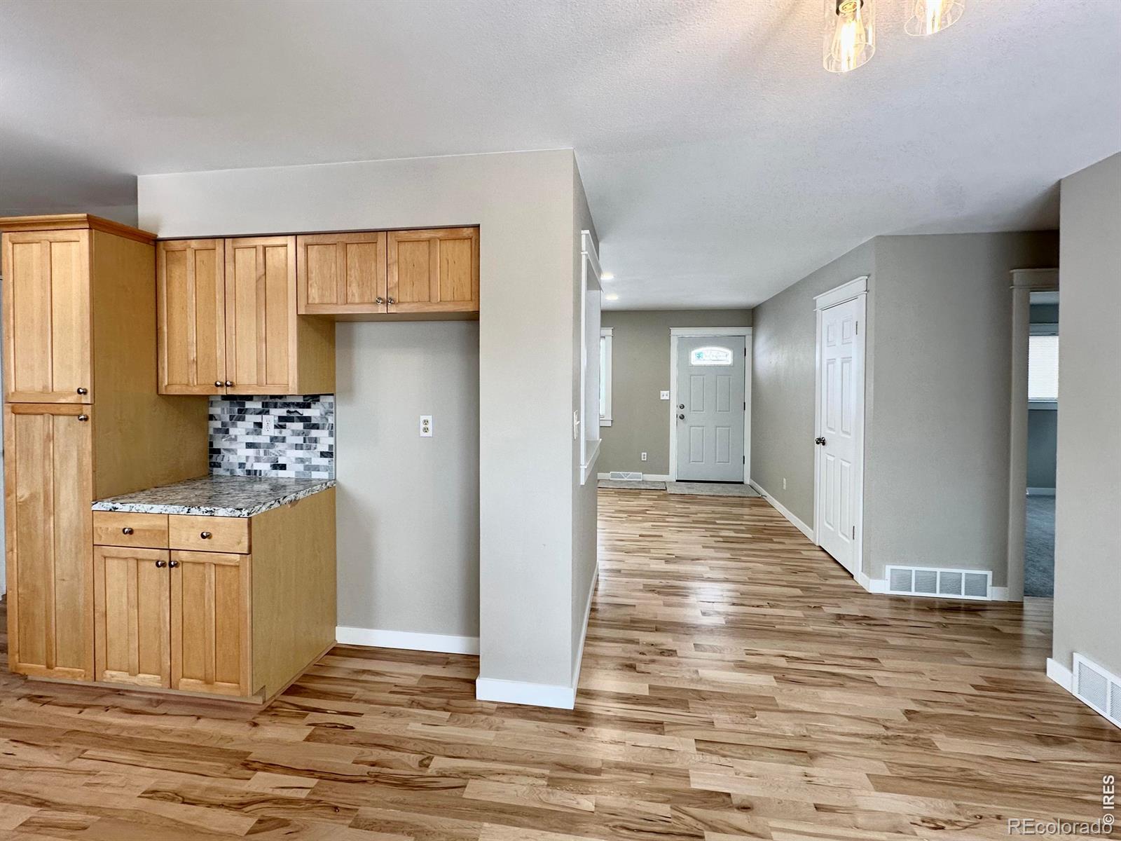MLS Image #7 for 423  2nd street,kersey, Colorado