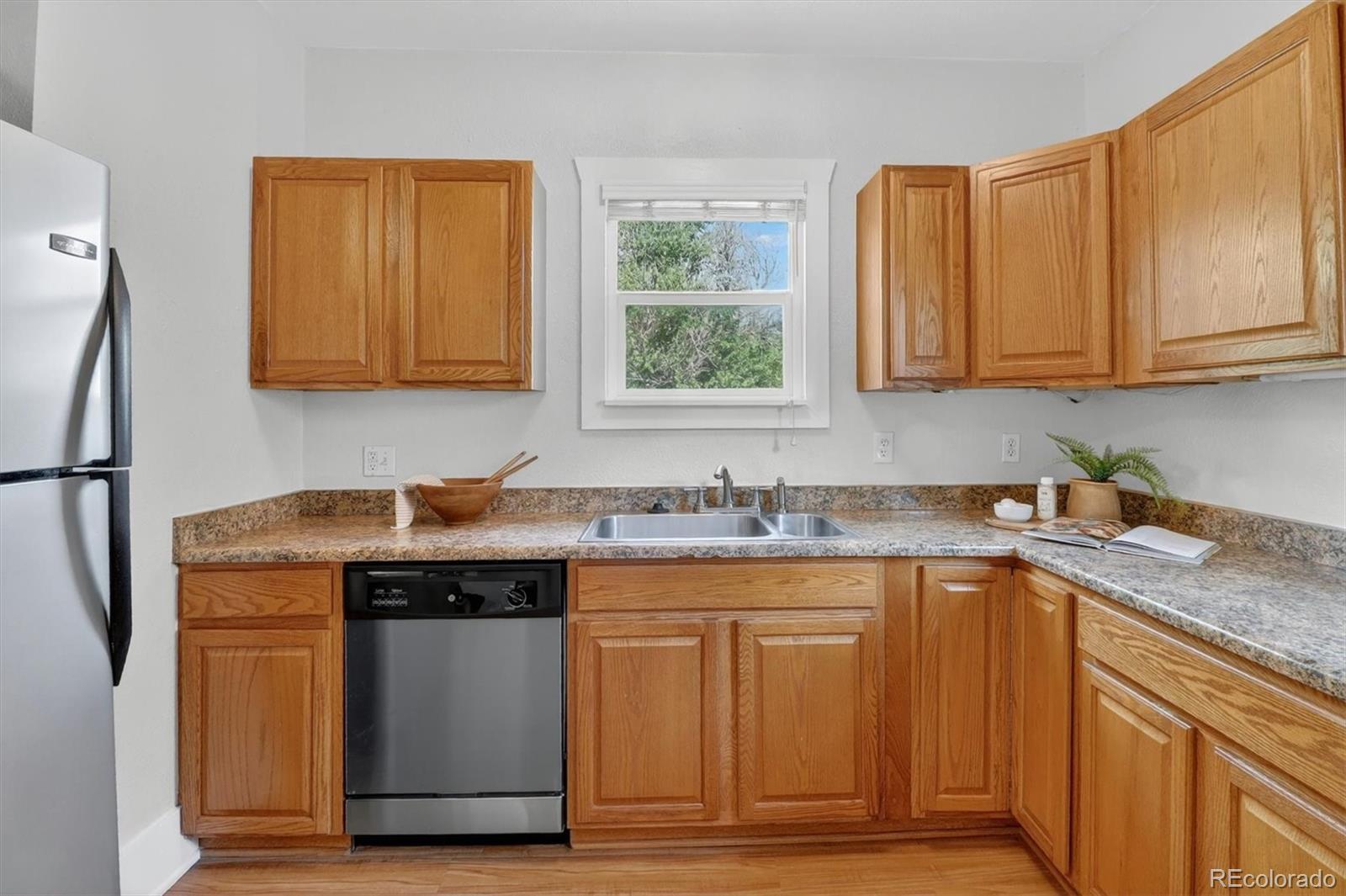 MLS Image #16 for 4954 n grove street,denver, Colorado