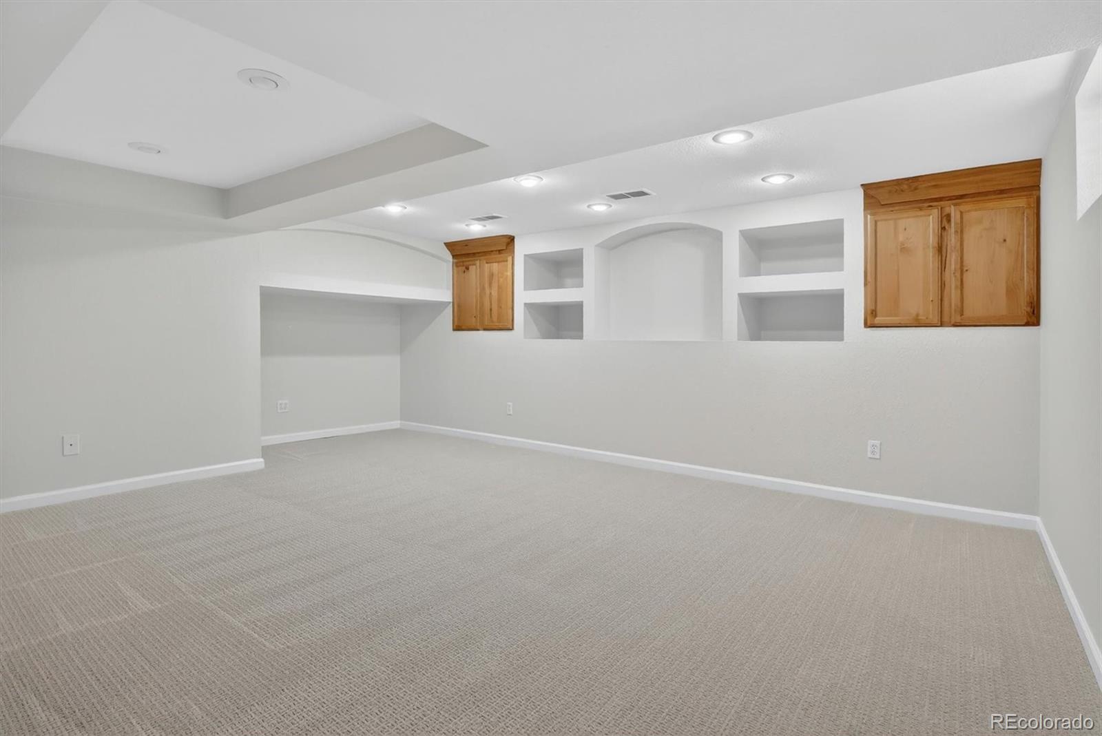 MLS Image #28 for 4954 n grove street,denver, Colorado
