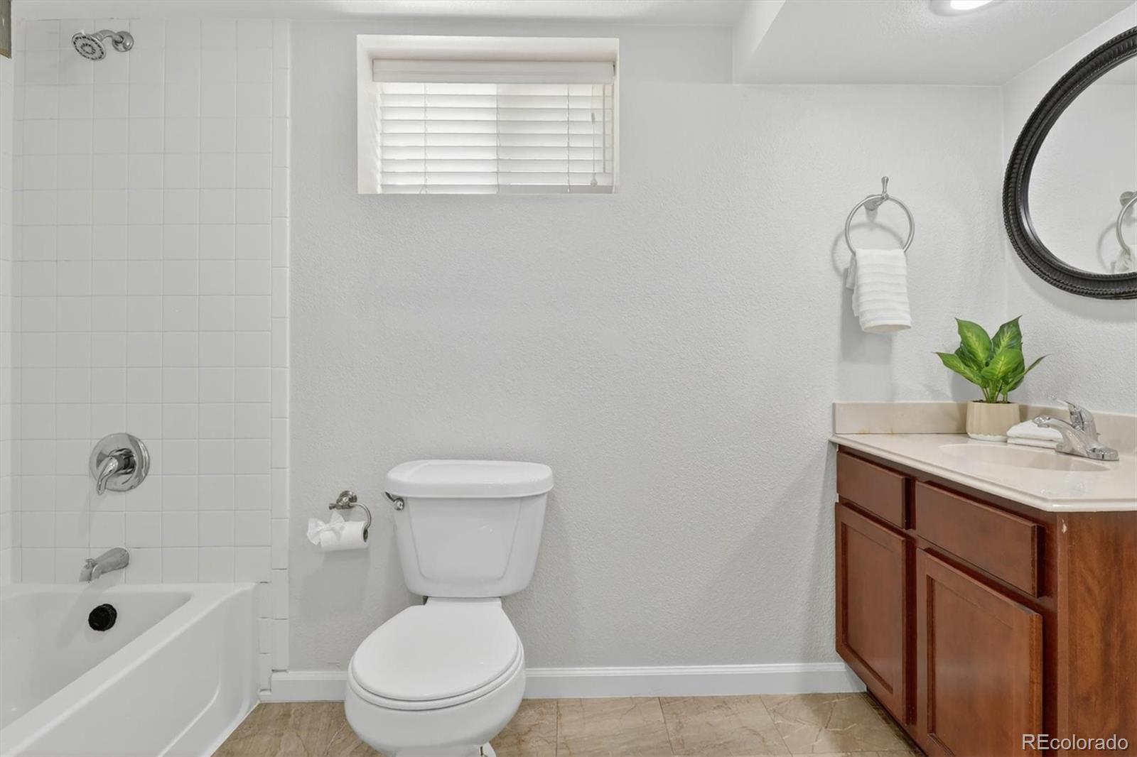 MLS Image #32 for 4954 n grove street,denver, Colorado