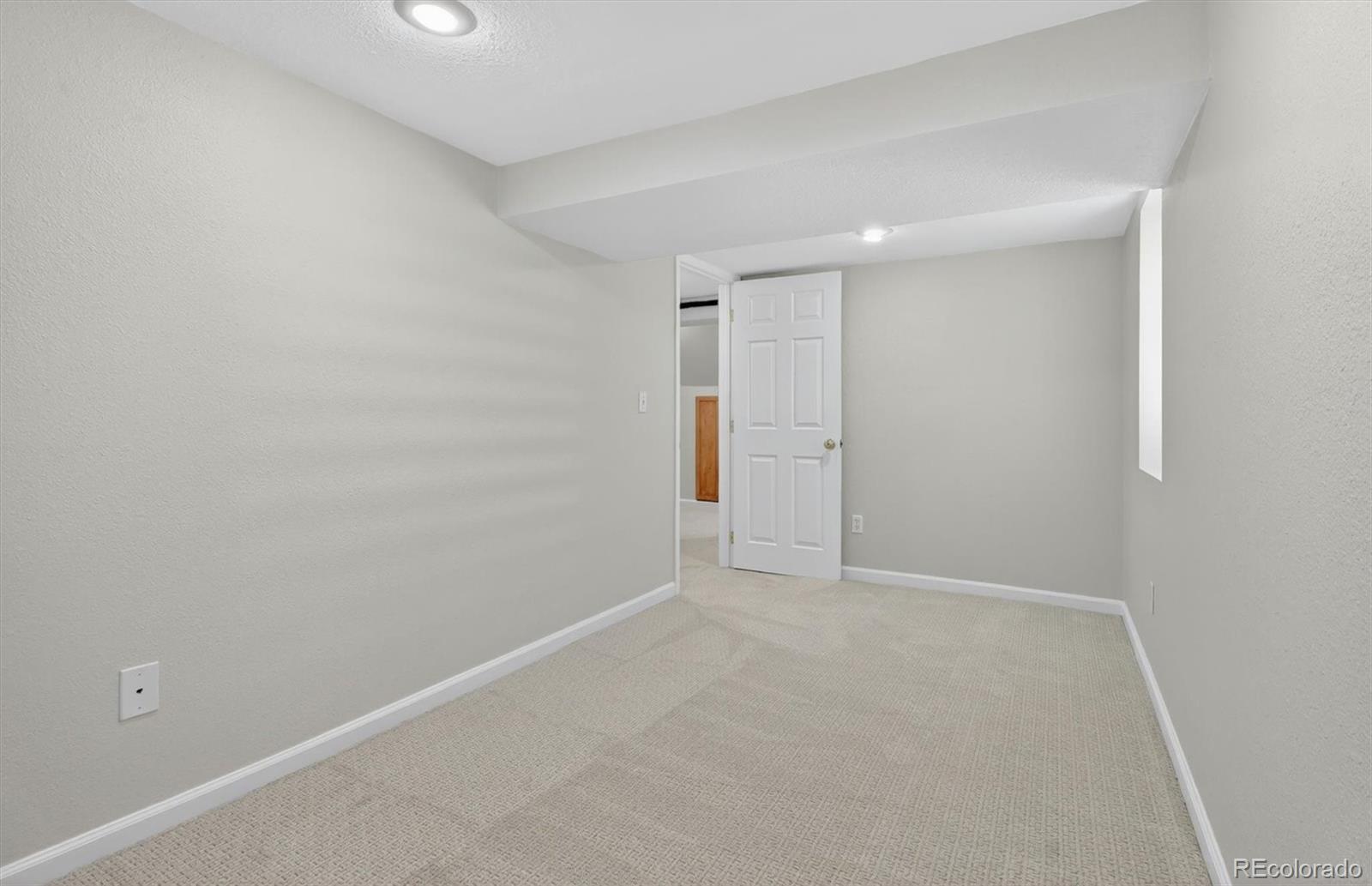MLS Image #34 for 4954 n grove street,denver, Colorado