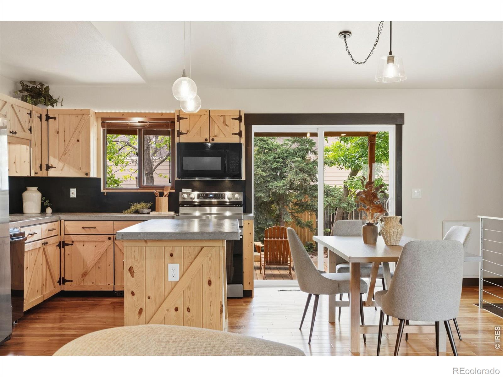 MLS Image #8 for 2507  powell place,fort collins, Colorado