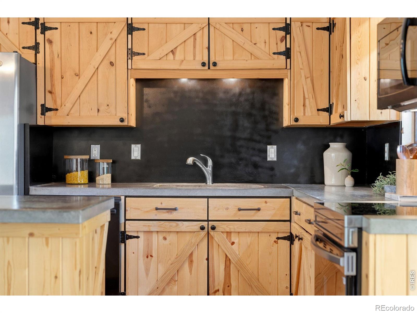 MLS Image #9 for 2507  powell place,fort collins, Colorado