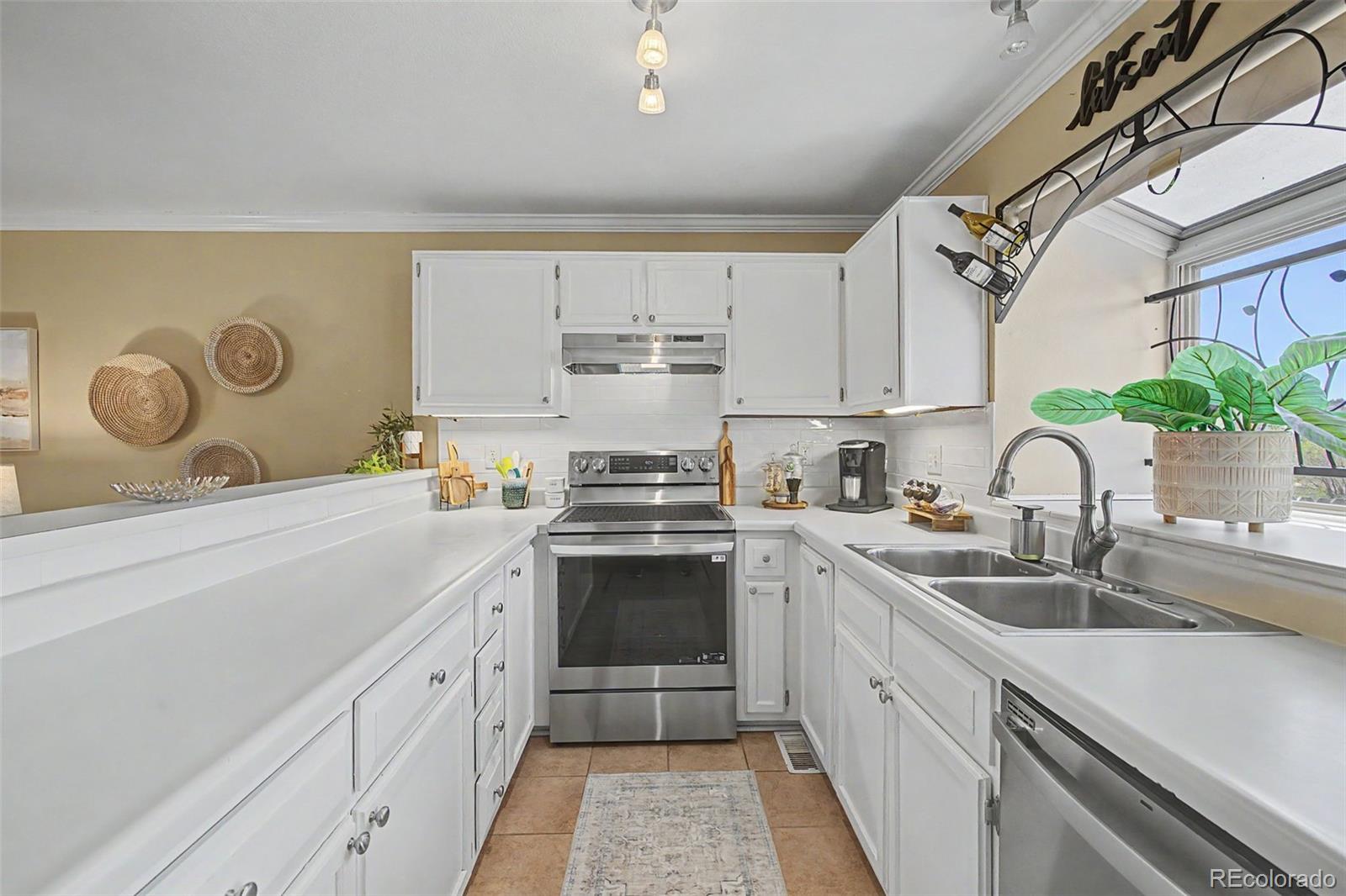 MLS Image #12 for 6618  warbler lane ,colorado springs, Colorado