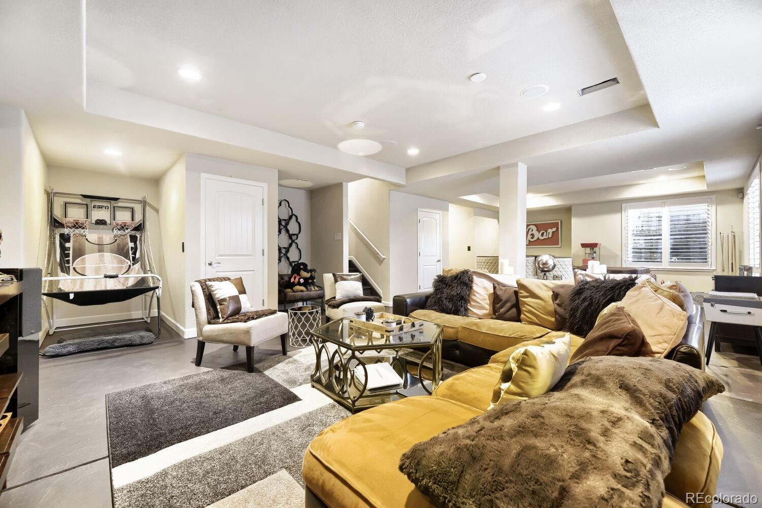 MLS Image #19 for 24471 e alamo drive,aurora, Colorado