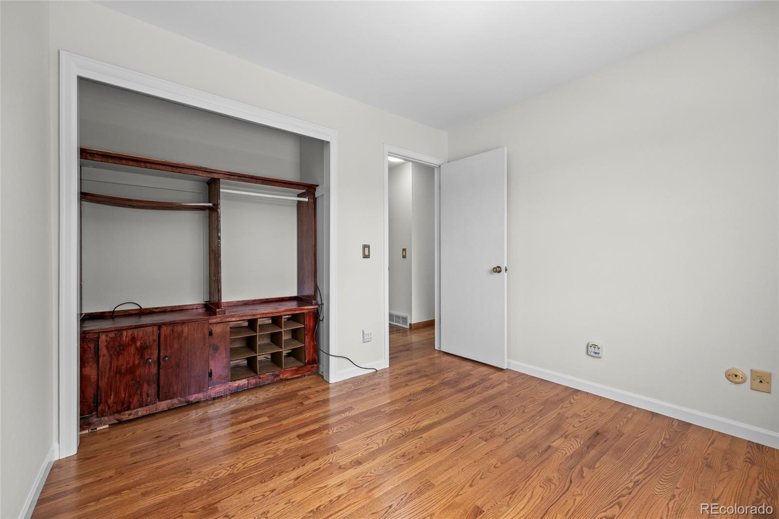 MLS Image #23 for 8603 e dillard place,denver, Colorado