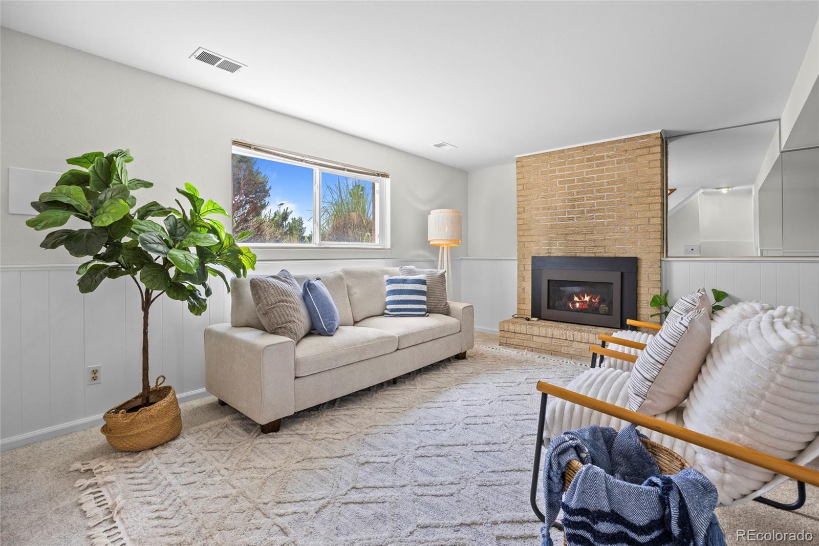MLS Image #24 for 8603 e dillard place,denver, Colorado