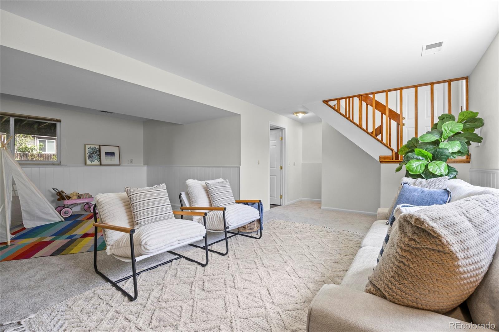 MLS Image #26 for 8603 e dillard place,denver, Colorado