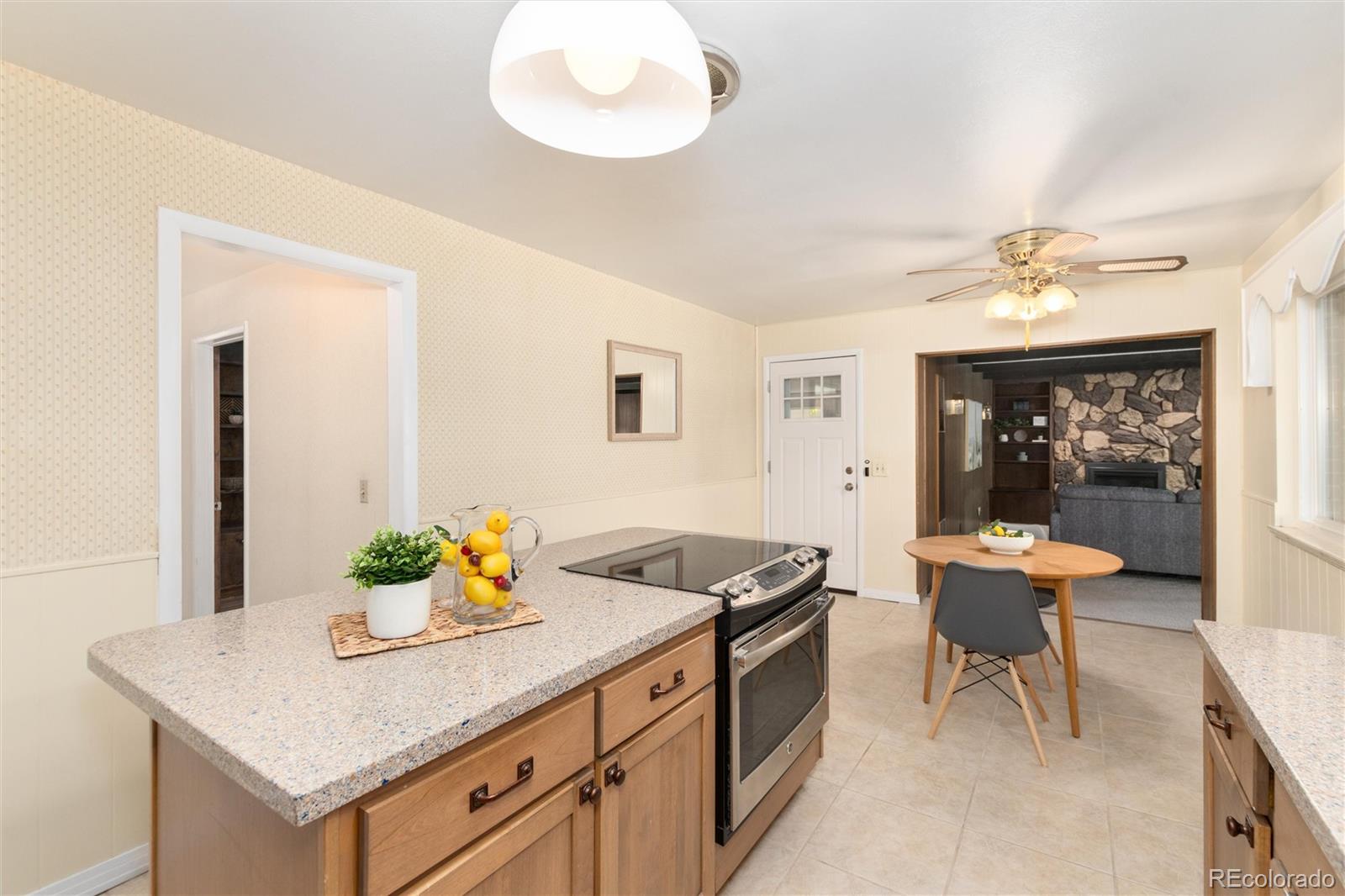 MLS Image #14 for 7373 s tamarac street,centennial, Colorado