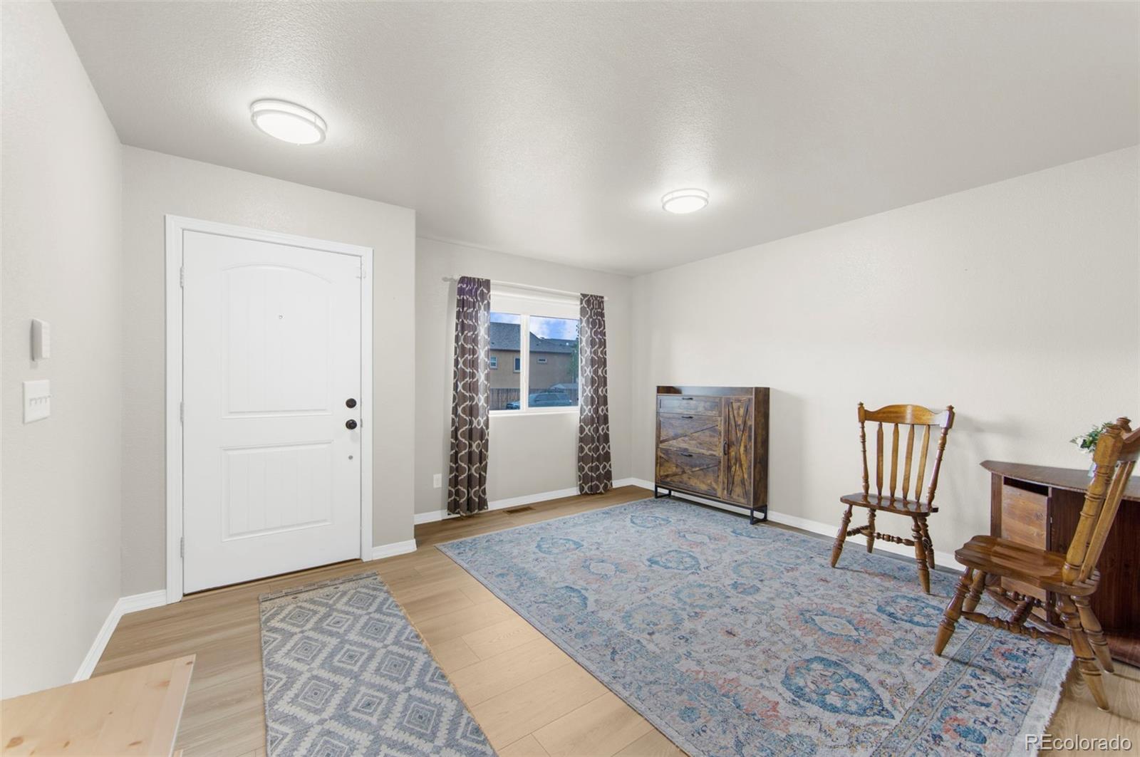 MLS Image #4 for 1223  livingston avenue,colorado springs, Colorado
