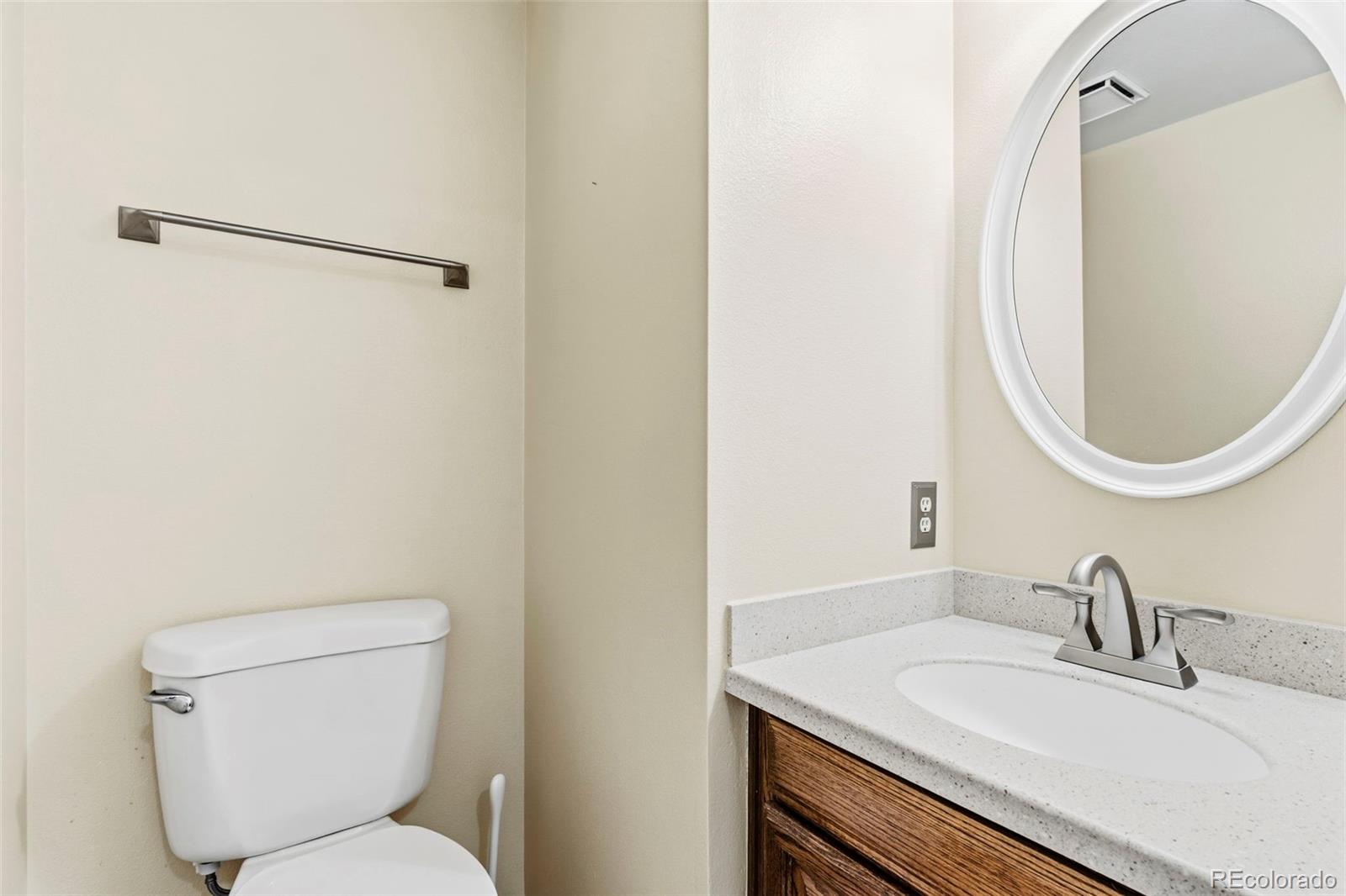 MLS Image #16 for 8752 e amherst drive b,denver, Colorado