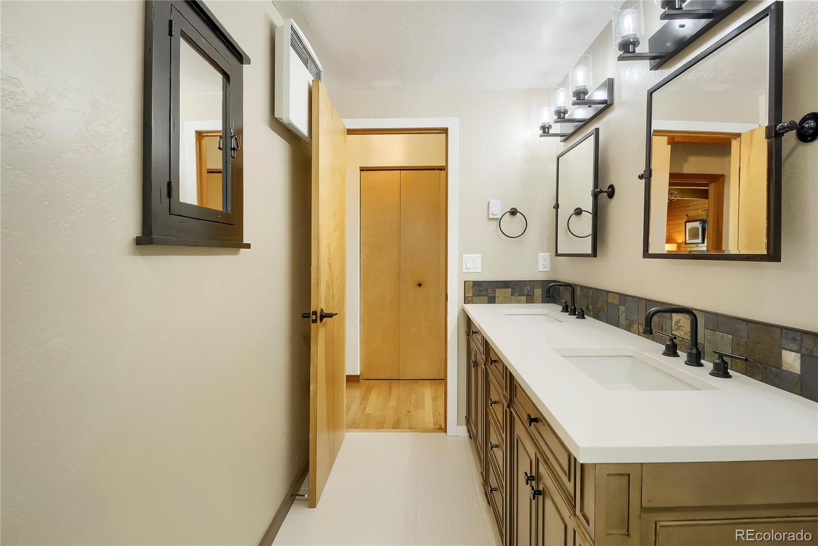 MLS Image #20 for 54  guardian peak drive,livermore, Colorado