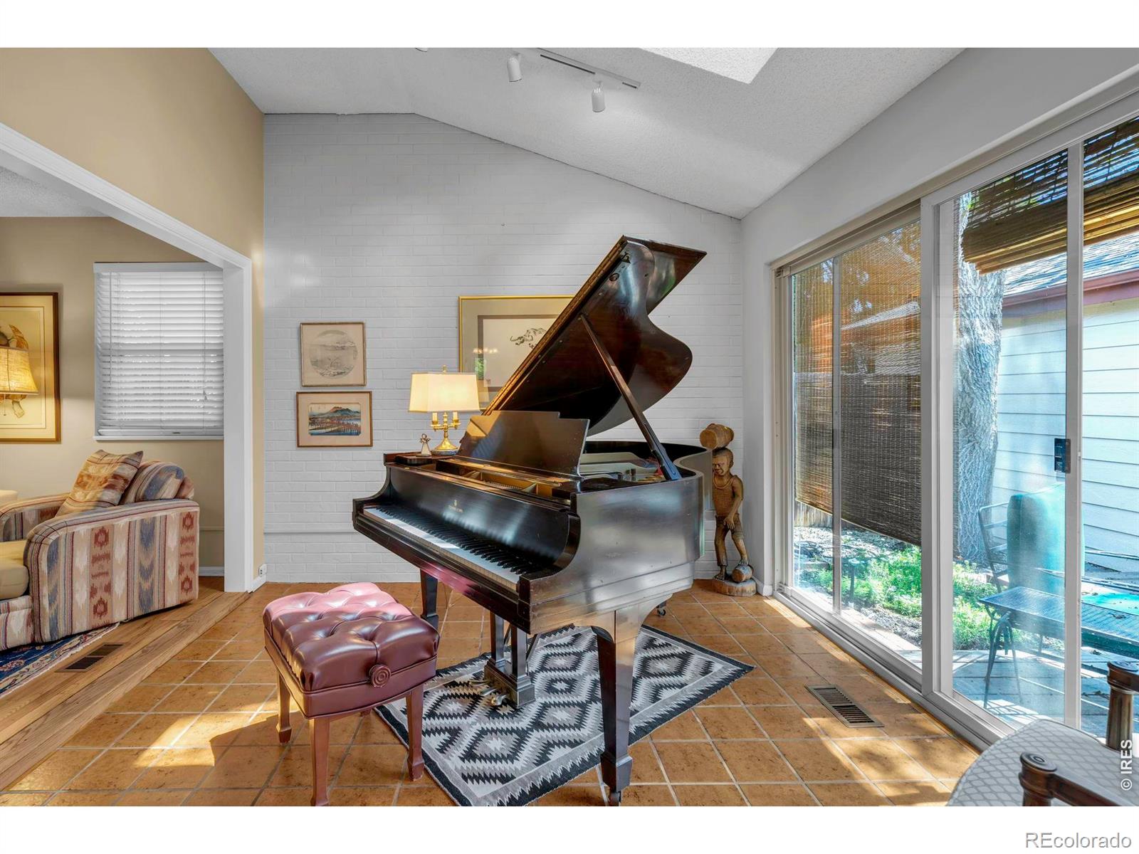 MLS Image #4 for 3333 e florida avenue,denver, Colorado