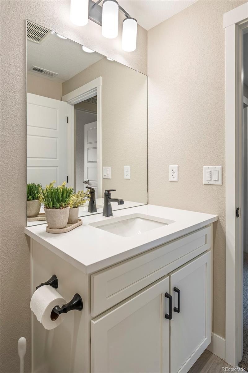 MLS Image #41 for 2125 s poppy street,lakewood, Colorado