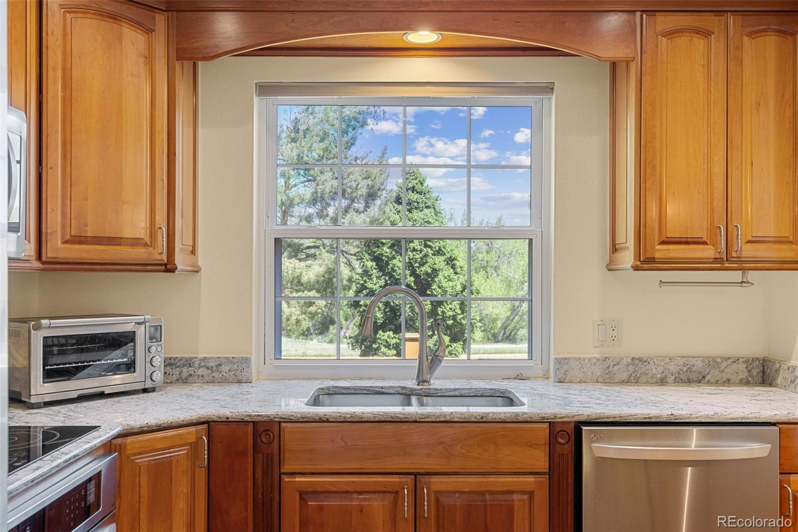 MLS Image #4 for 7546 s madison circle,centennial, Colorado