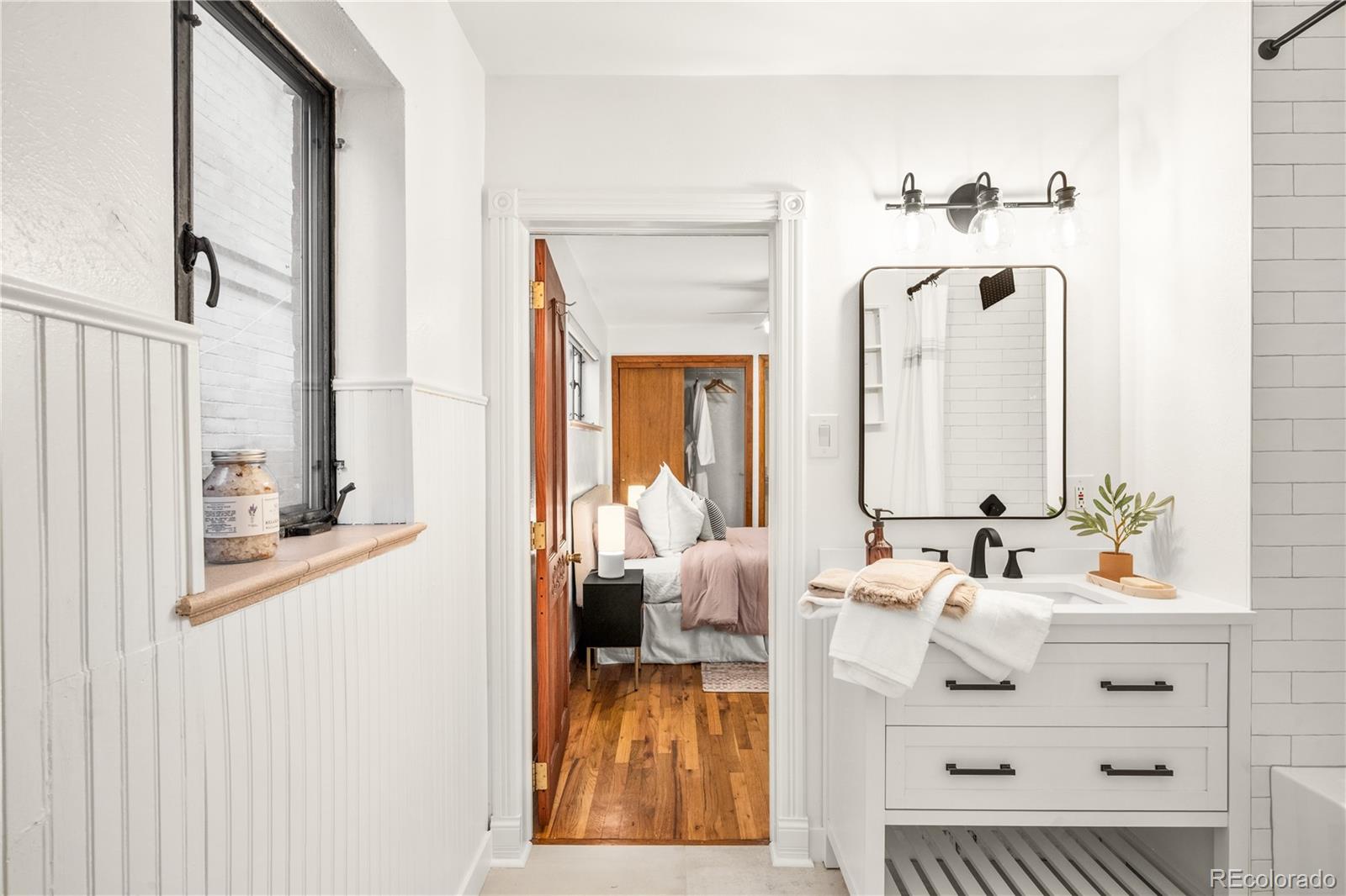 MLS Image #17 for 341 n lincoln street,denver, Colorado