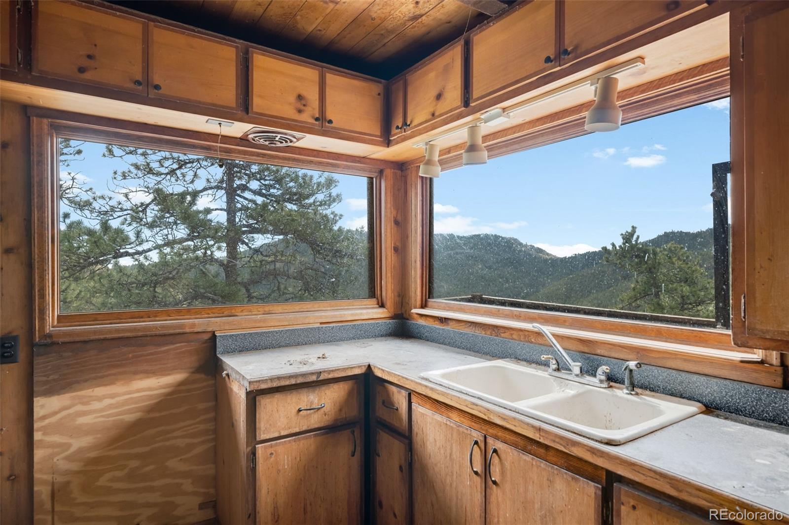 MLS Image #9 for 721  nugget hill road,jamestown, Colorado