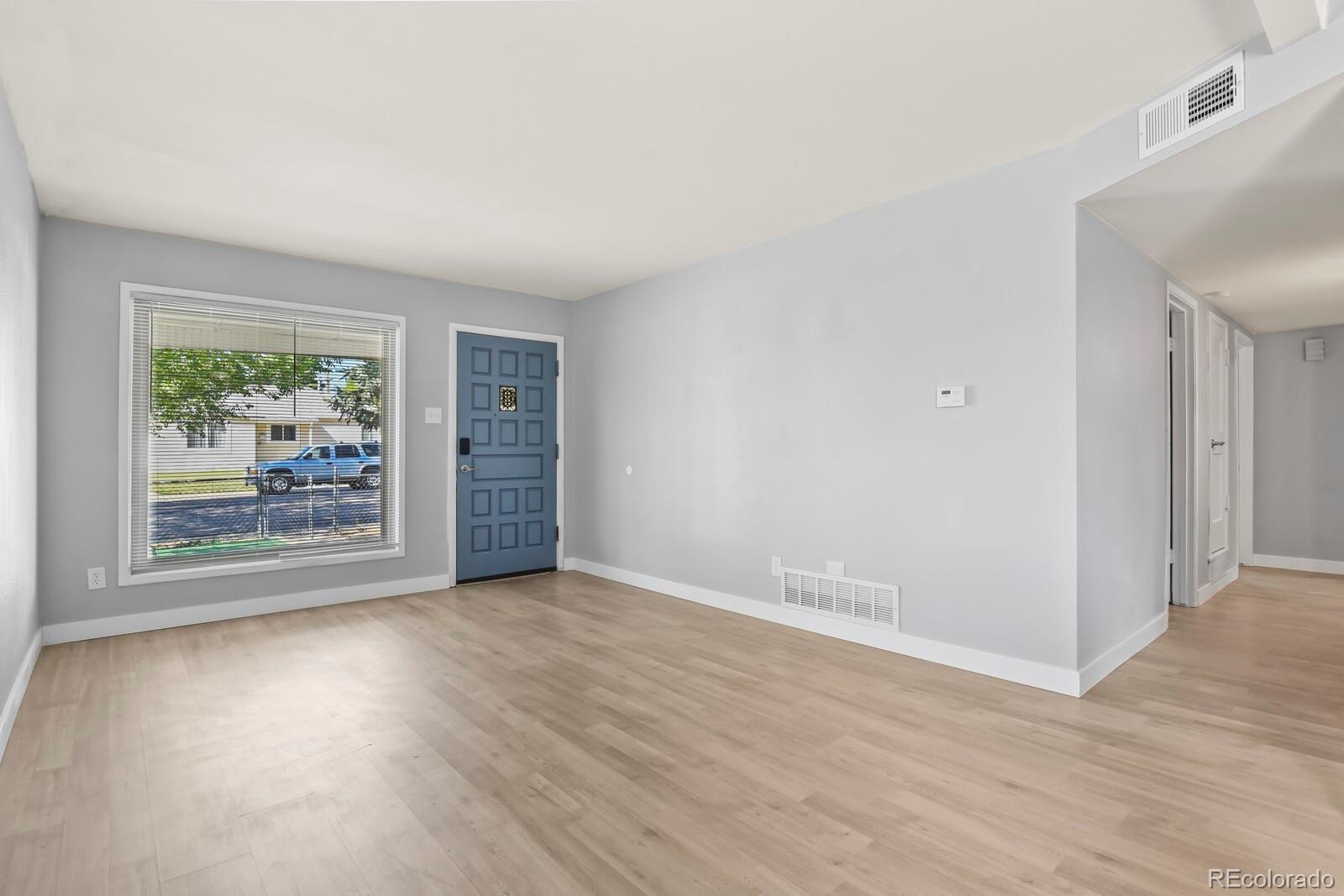 MLS Image #7 for 940  vaughn street,aurora, Colorado