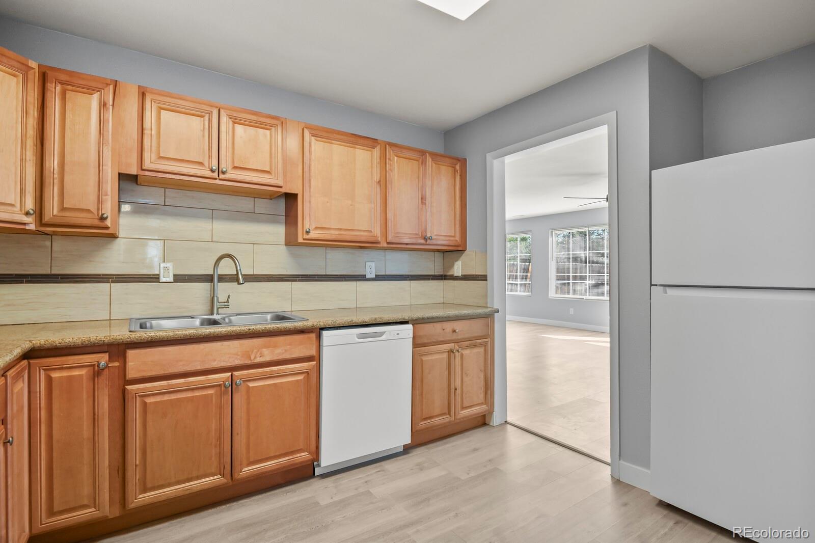 MLS Image #9 for 940  vaughn street,aurora, Colorado