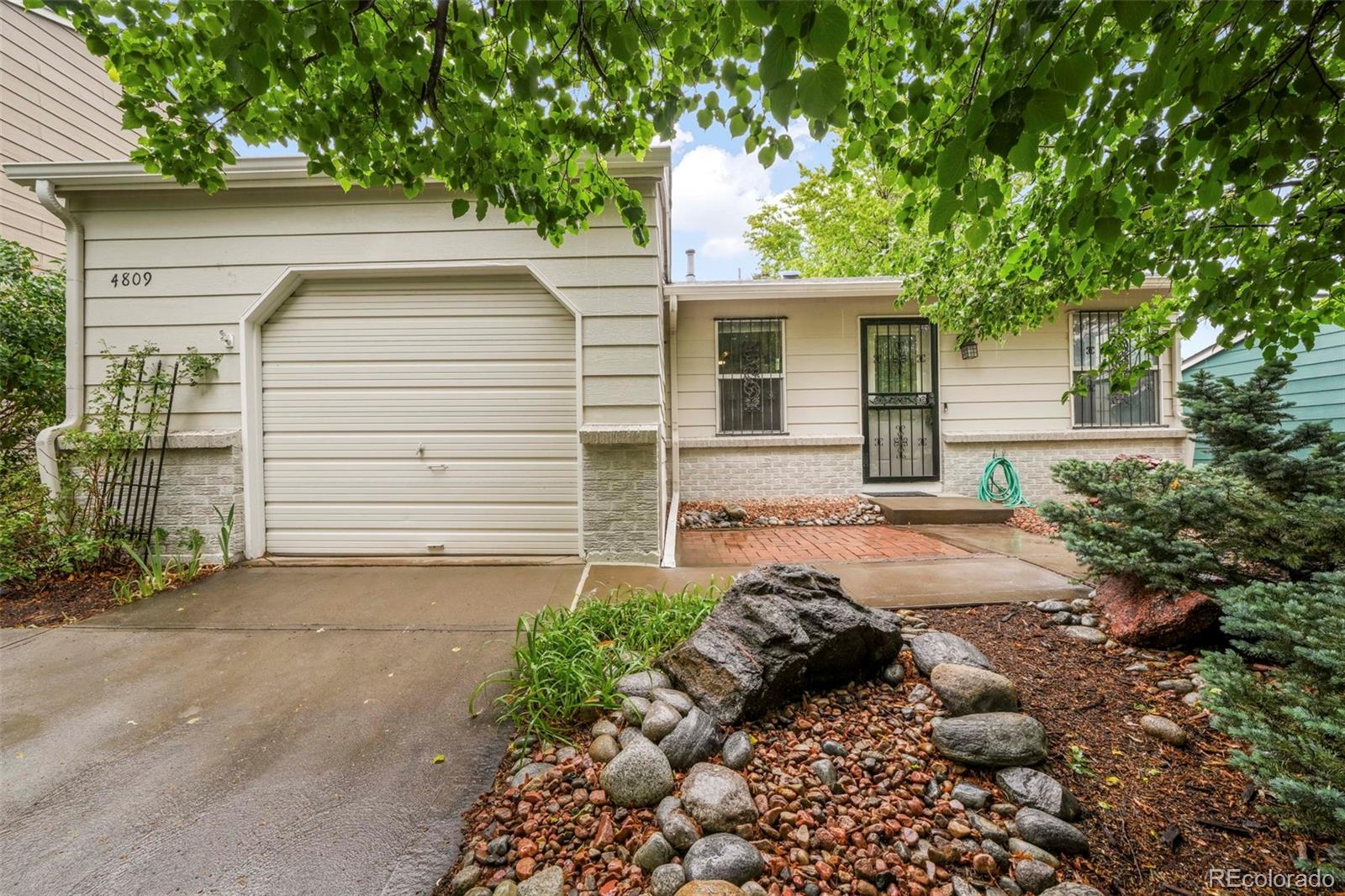 MLS Image #0 for 4809 s quintero street,aurora, Colorado