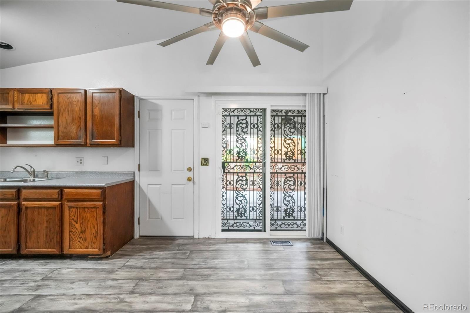 MLS Image #15 for 4809 s quintero street,aurora, Colorado