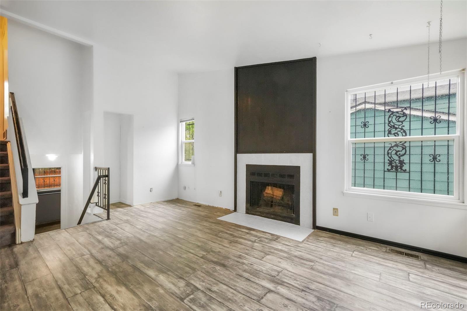 MLS Image #2 for 4809 s quintero street,aurora, Colorado
