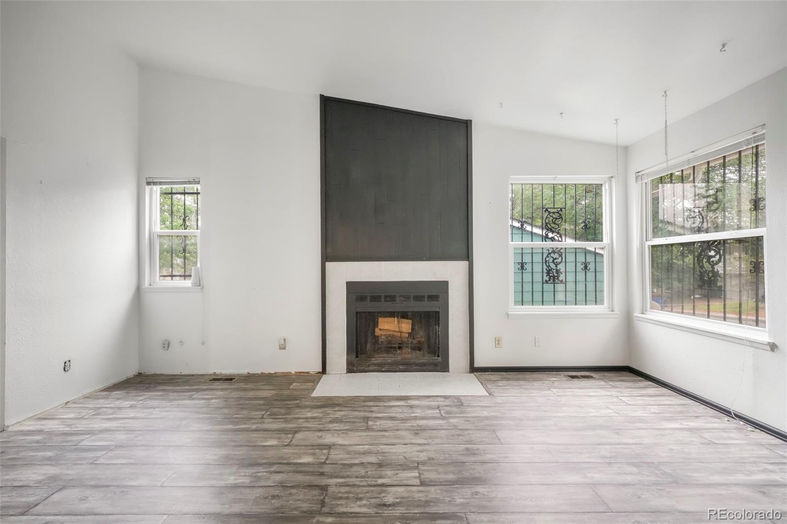MLS Image #3 for 4809 s quintero street,aurora, Colorado