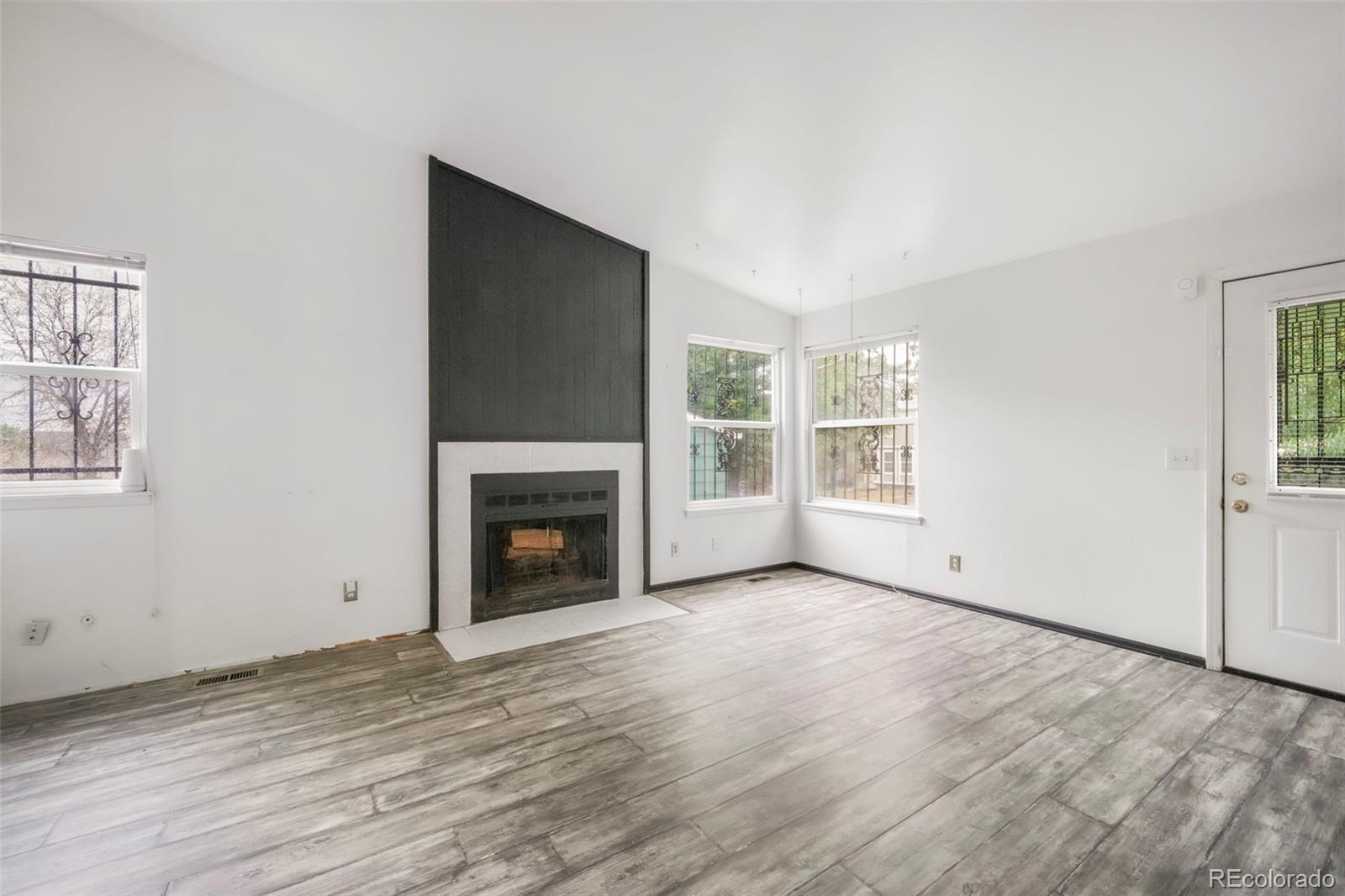 MLS Image #4 for 4809 s quintero street,aurora, Colorado