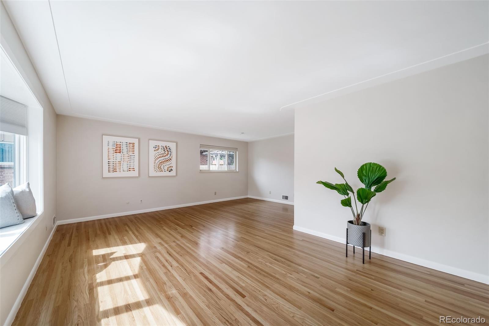 MLS Image #10 for 341  newark street,aurora, Colorado