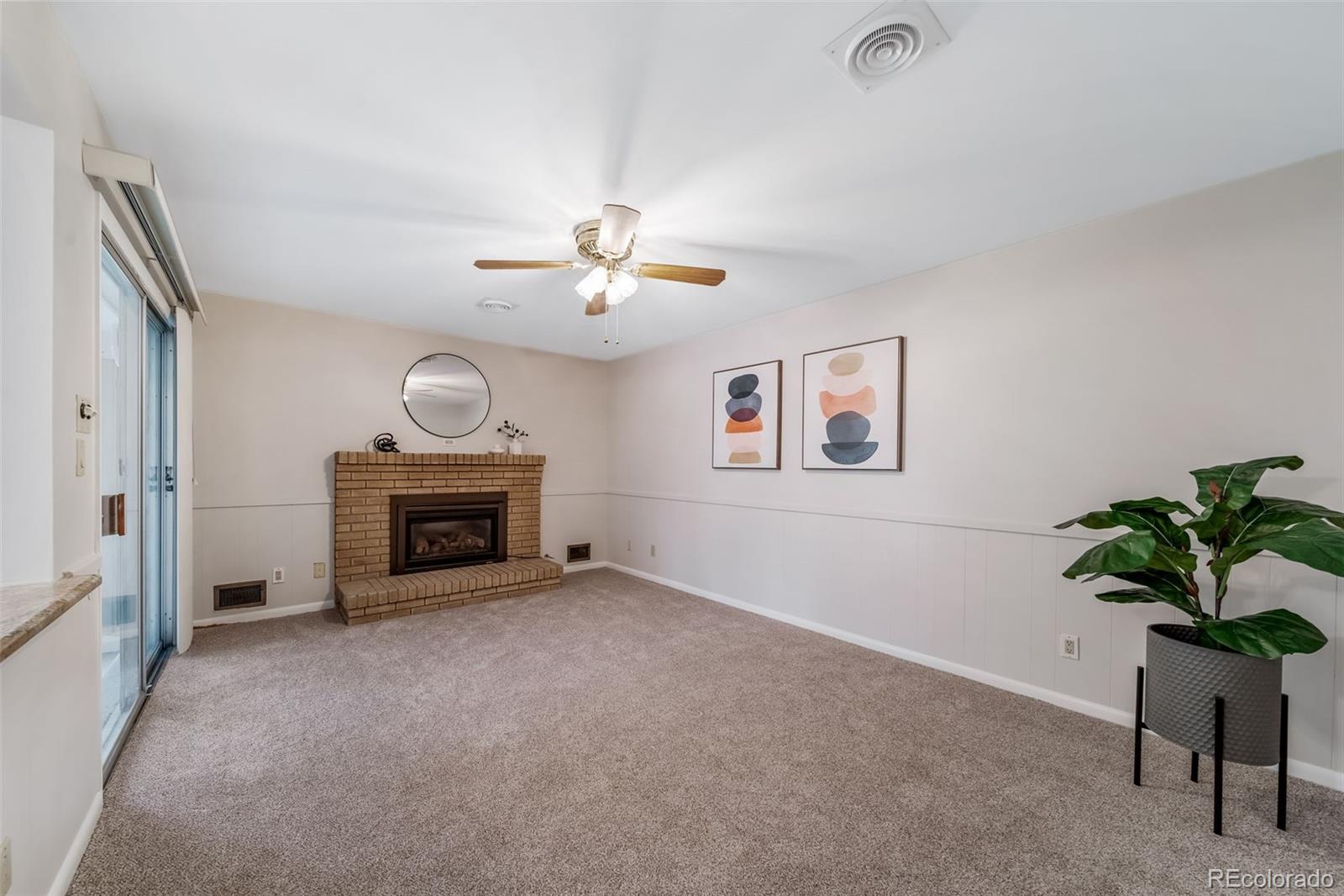 MLS Image #11 for 341  newark street,aurora, Colorado