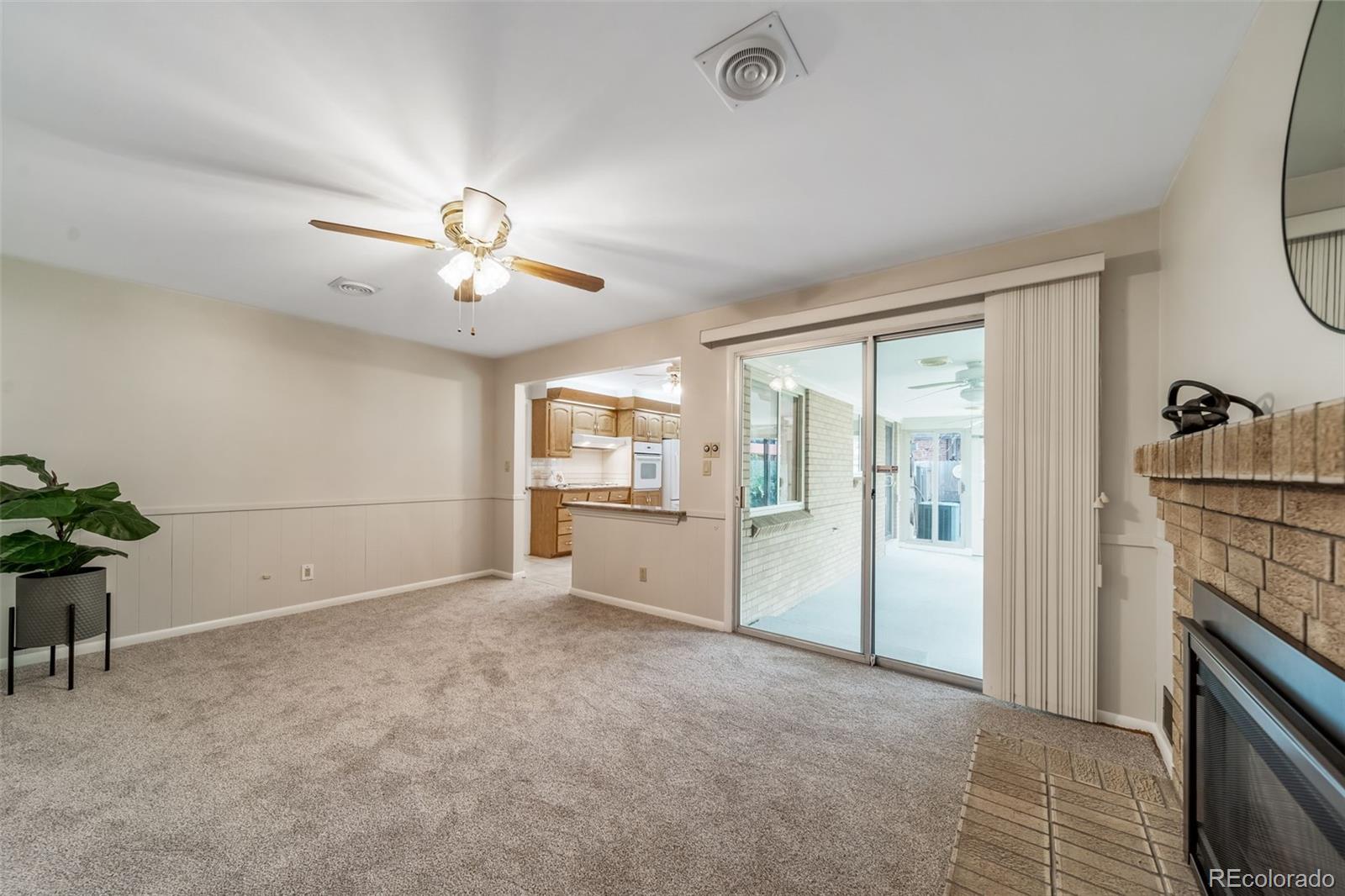 MLS Image #13 for 341  newark street,aurora, Colorado