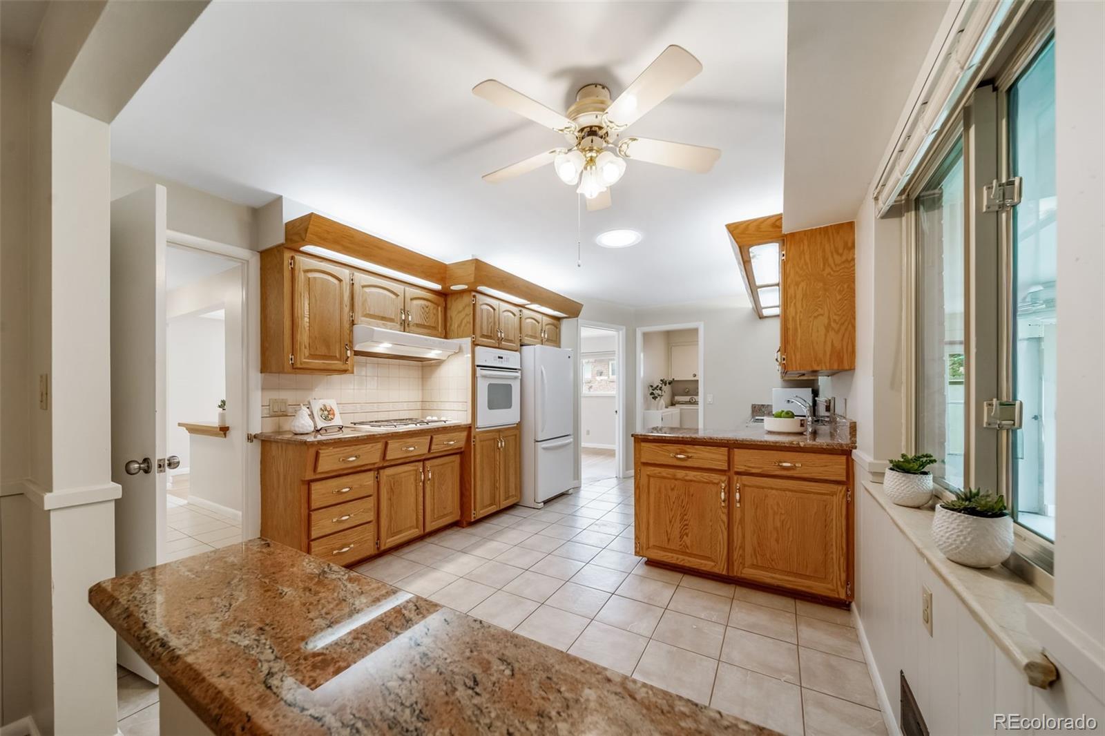 MLS Image #14 for 341  newark street,aurora, Colorado