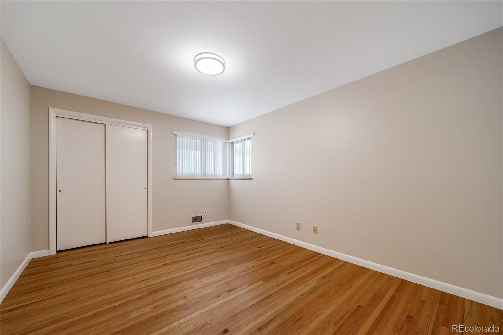 MLS Image #25 for 341  newark street,aurora, Colorado