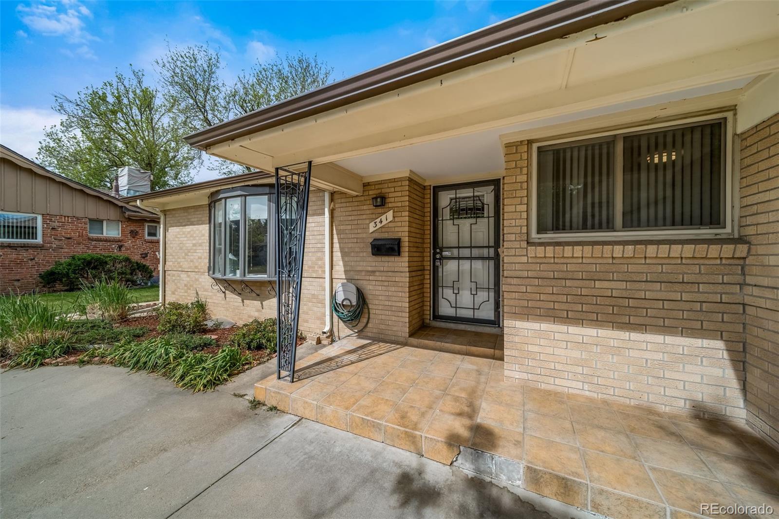 MLS Image #3 for 341  newark street,aurora, Colorado