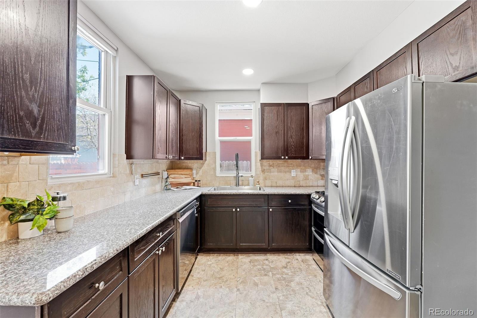 MLS Image #15 for 3324 n franklin street,denver, Colorado