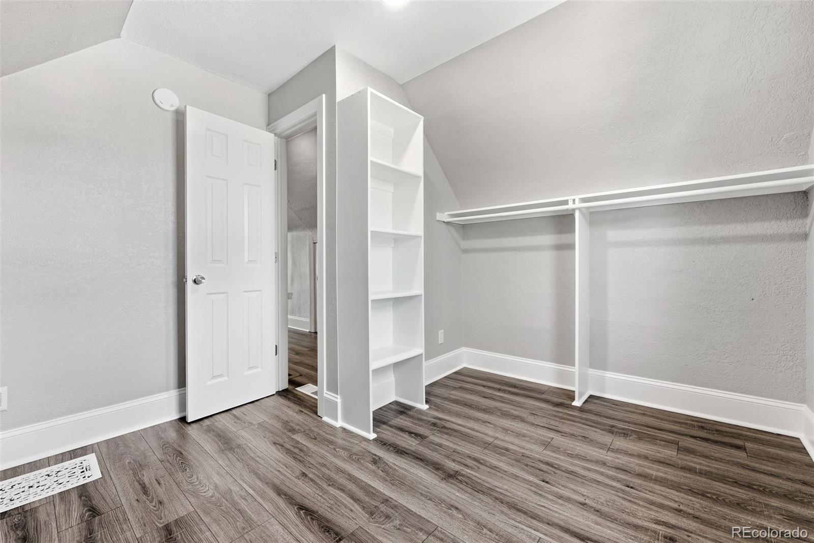 MLS Image #27 for 3324 n franklin street,denver, Colorado