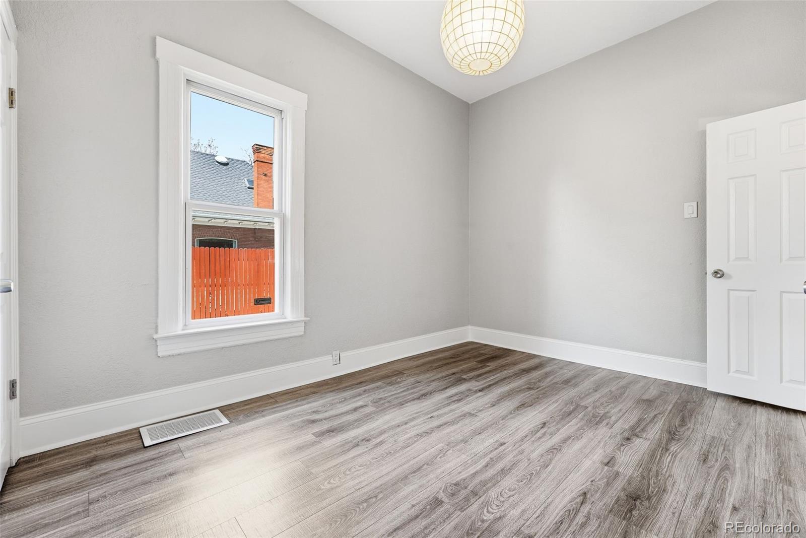 MLS Image #31 for 3324 n franklin street,denver, Colorado