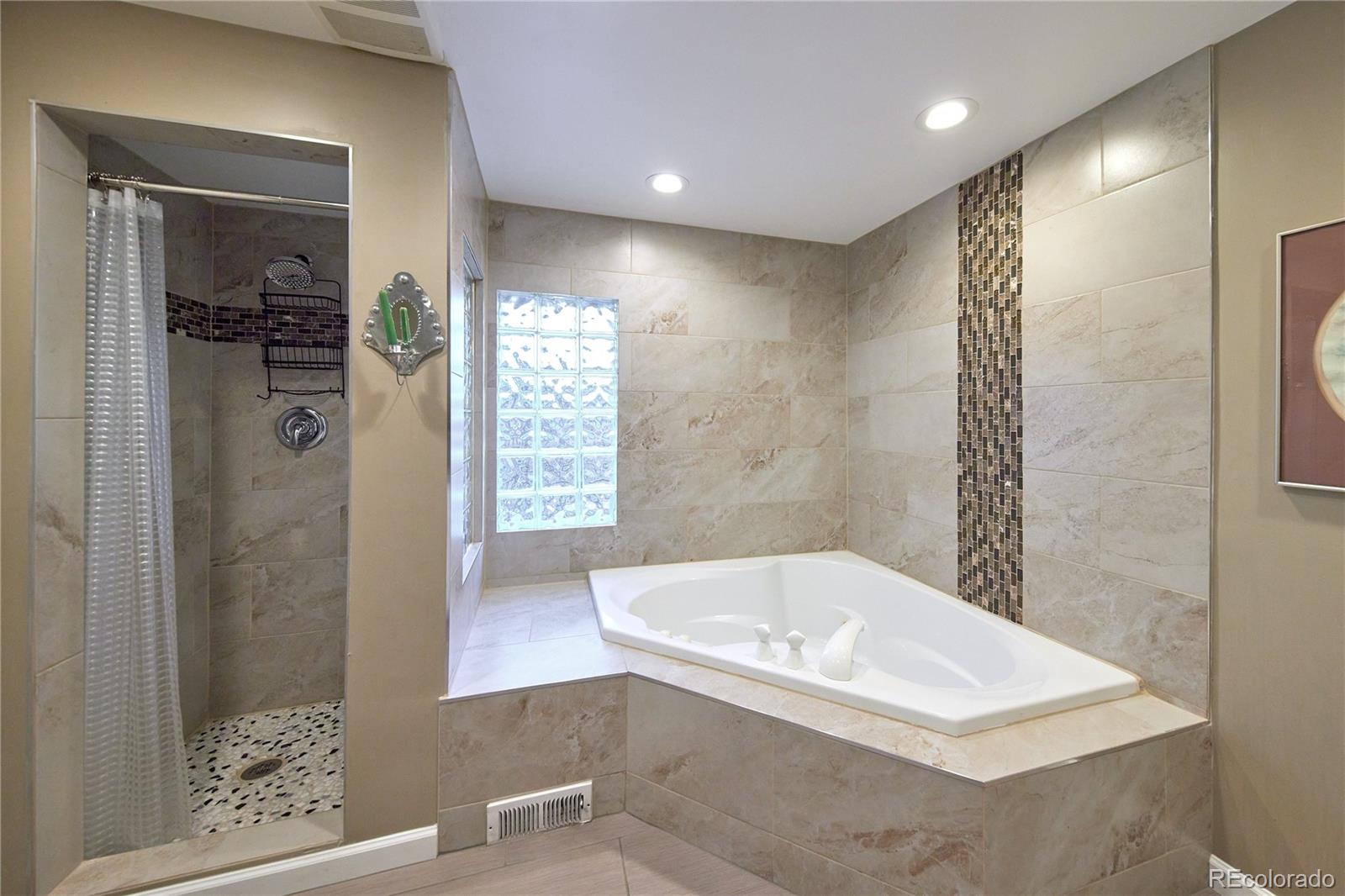 MLS Image #14 for 1100  jersey street,denver, Colorado