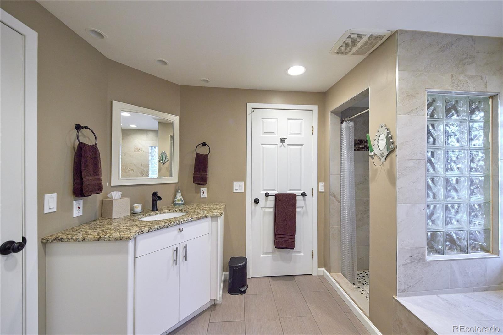 MLS Image #16 for 1100  jersey street,denver, Colorado