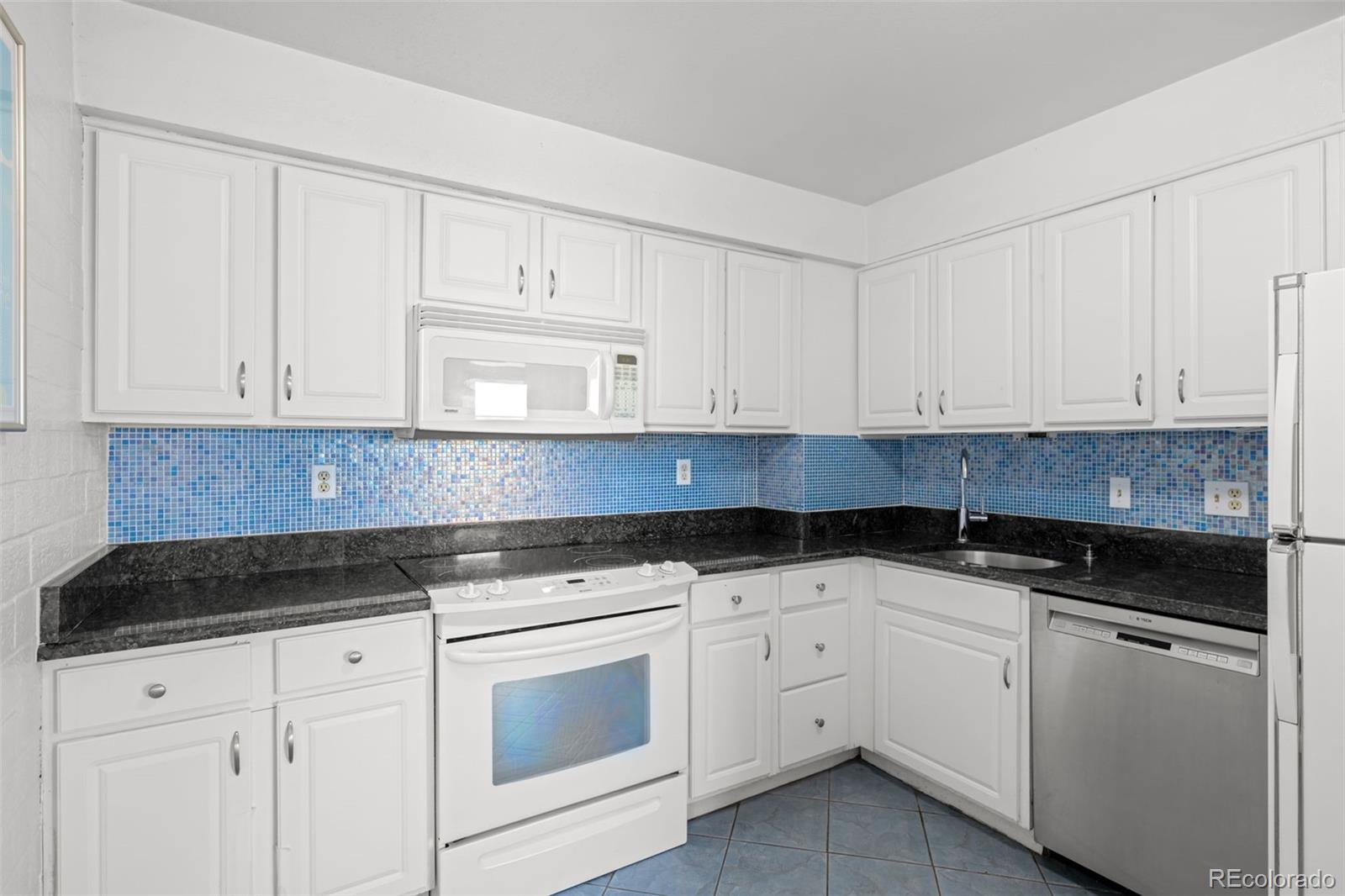 MLS Image #8 for 460 s marion parkway 1203,denver, Colorado