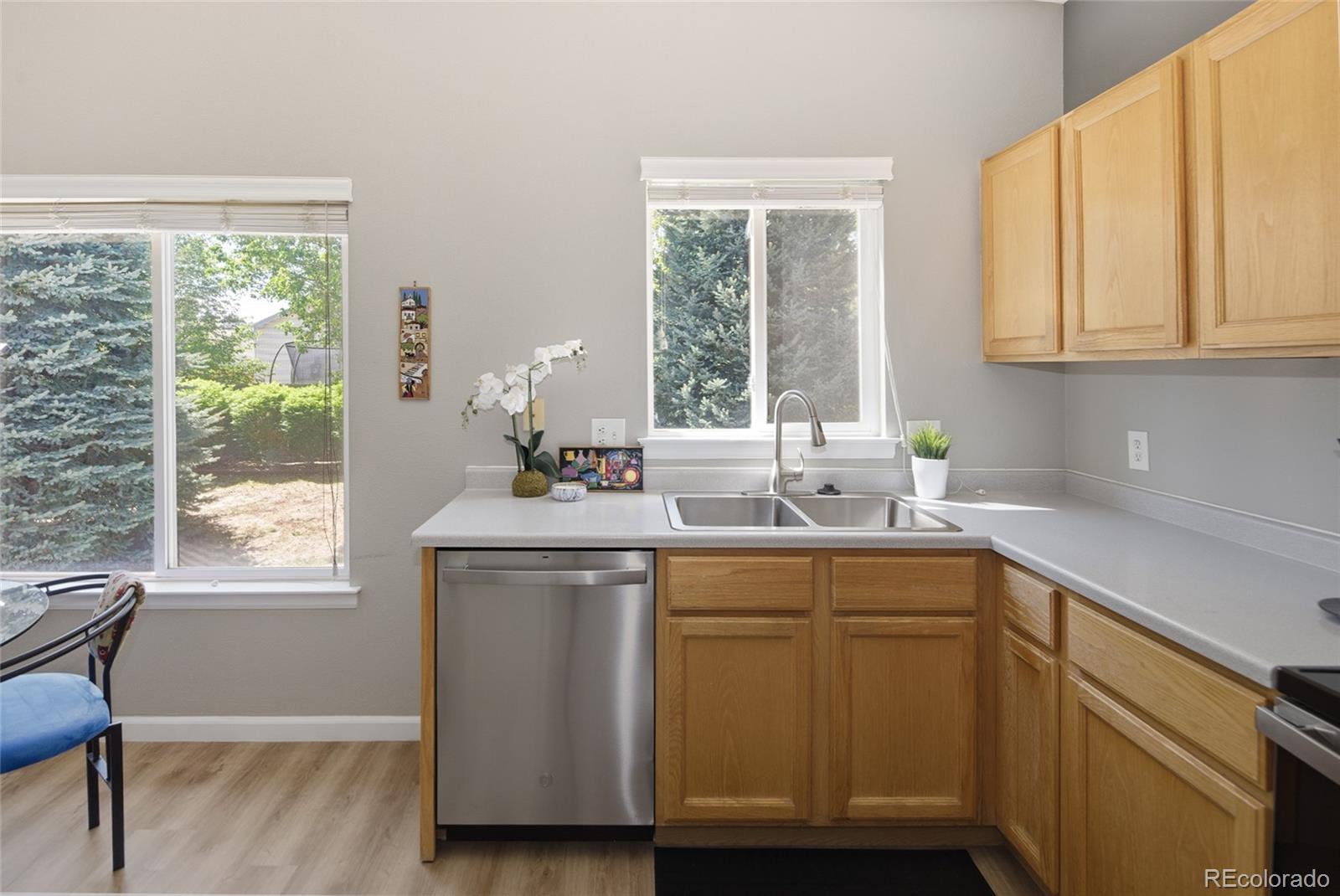 MLS Image #11 for 3528 s ceylon way,aurora, Colorado
