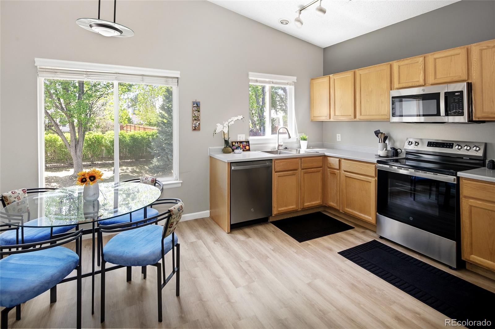 MLS Image #7 for 3528 s ceylon way,aurora, Colorado