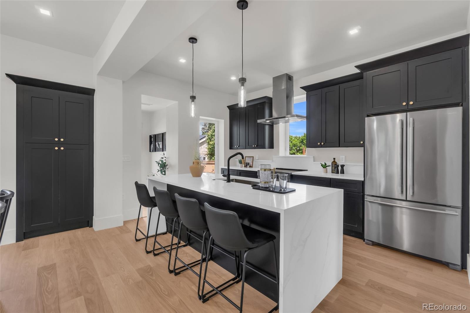 MLS Image #15 for 2905 n vine street,denver, Colorado