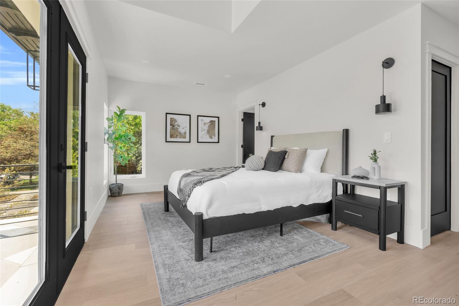 MLS Image #23 for 2905 n vine street,denver, Colorado